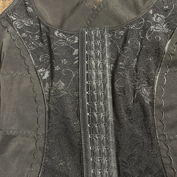HEAVENLY SHAPEWEAR-  2- Adjustable Tank Top Body Shaper/Vintage Corset Sz 1X - Picture 6 of 13